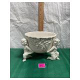 'Renaissance' pattern cherub planter/bowl