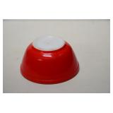 Pyrex 7 1/4 Red Bowl Pyrex 7 1/4 Red Bowl