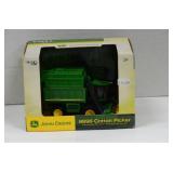 John Deere 9996 Cotton Picker 1:64 Scale