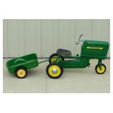 John Deere Tractor and Trailor Pedal Tractor