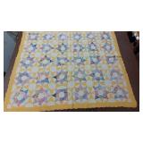 Yellow & White Sun Pattern Quilt