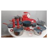16+ Pcs of Tod English, Pyrex & other Red Cooking