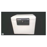 Sentry Safe w/ Key Sentry Safe w/ Key