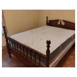 Queen Sized Bed w/ Head and Foot Boards Queen Sized Bed w/ Head and Foot Boards