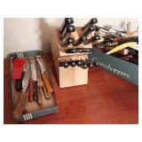 Chicago Cutlery Set w/ Various Knives Chicago Cutlery Set w/ Various Knives