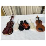 (5) Small and Decorative Violins (5) Small and Decorative Violins