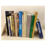 (14) Antiques Reference Books Various Subjects