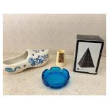 4-D Pyramid Clock NOS, Dutch Wooden Shoe,