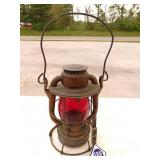 Dietz Vesta P&LERR New York Red Globe Lantern