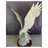 Druican Flying Eagle Figurine