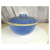 Lavendar Mixing Bowl with Matching Blue Lid