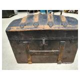 Black Camelback Trunk