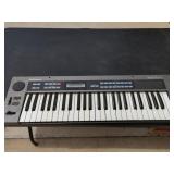 Roland HS-10 Programmable Synthesizer