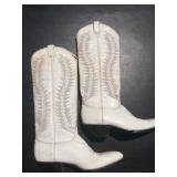 White Knee High Mia Cowboy Boots (Size 8 1/2)