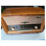 Delmonico Korting Stereomatic 1085FX Tube Radio