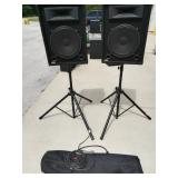 (2) Avatar 300W Speakers W/Stands, Case