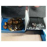 (9) Avon Jewelry & Accessory in Boxes