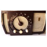 Zenith No S-40174 AM FM Radio