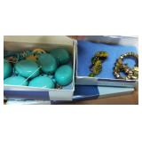 (5) Avon Jewelry & Accessory in Boxes