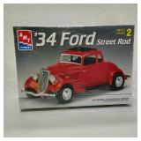 '34 Ford Street Rod 1:25 Sealed ERTL AMT Model