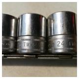 (12) Metric Snap On Sockets from 13-24mm