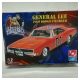 1969 Dodge Charger General Lee 1:25 ERTL AMT Model