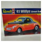 '41 WIllys Street Rod 1:25 Revell Model