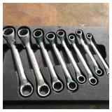 Snap On Closed  End Metric Wrench Set