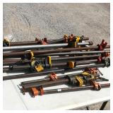 (23) +/- Pipe Clamps