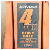 Daytona 4 Ton Floor Jack Nice Condition
