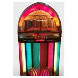 Wurlitzer 1100 Jukebox (See Video)