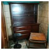 Munire Hutch & Tables