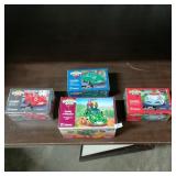 (4) Mini Chevron Cars