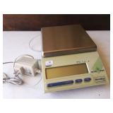 Mettler Toledo PB8001 Scale