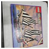 Lego System 6286 Pirate Ship w/Skull on Flag