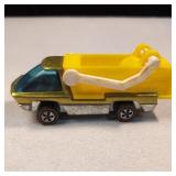 Hot Wheels 1969 The Heavyweights Green w/Yellow