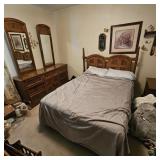 (4pc) Bedroom Set, Quilt Rack, Magazine Rack