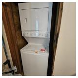 Fridgidaire Quiet Pack Stackable Washer/Dryer