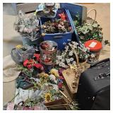 Large Floral Arrangements and Decor