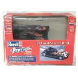 Revell Model Car Kit 
