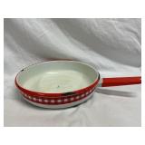 Red and White Checkered Enamel Ware Skillet 9.5"