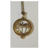 Dragonfly Magnifying pendant