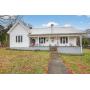 Charming Farmhouse w/4.3 Acres - Middle TN