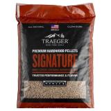 Traeger Grills Signature Blend 100% All-Natural W