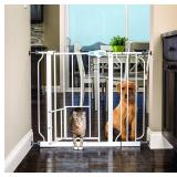 Carlson Extra Wide Walk Through Pet Gate with Sma