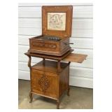 The Criterion 15 1/2" Disc Oak Music Box C. 1900