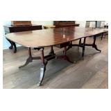Four Part Federal Mahogany Dinning Table