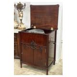 Mira Floor Model Mahogany Disc Music Box