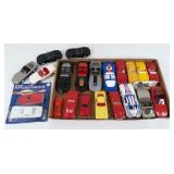 (21) Plastic Toy Corvette Cars