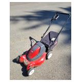TORO E-Cycler 20' Electric Lawnmower, Working